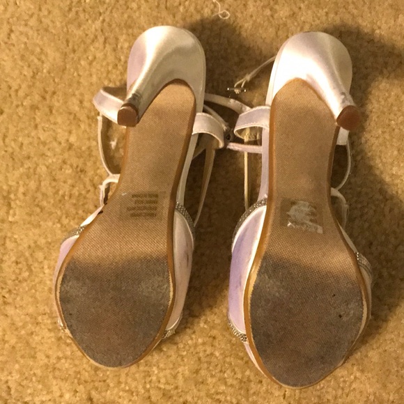 White and silver rhinestones 4” heels: Touch Ups 7 - Picture 5 of 8